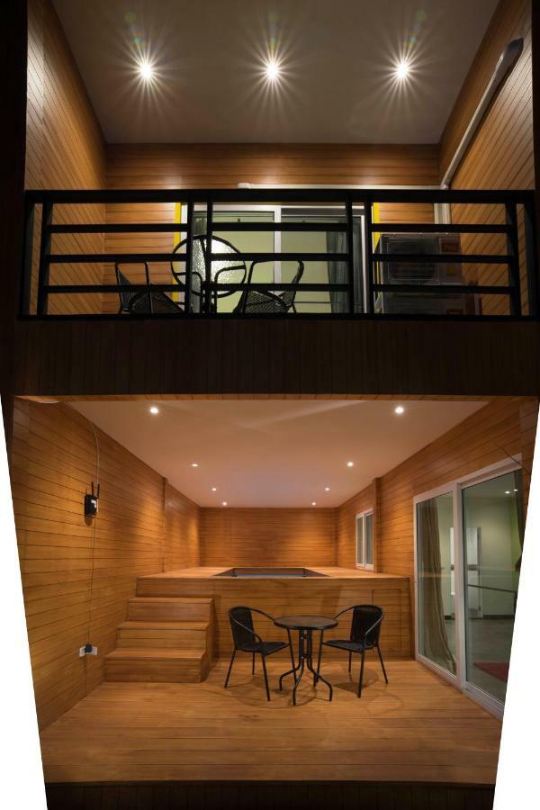 The M Pool Villas Bangkok - Bts Ekkamai Esterno foto